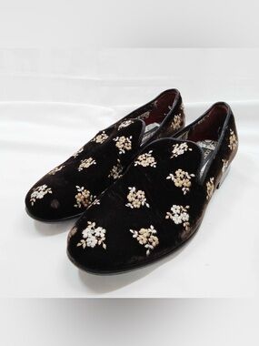Dolce & Gabbana Black Velvet Floral Embroidered Slip-On Loafers